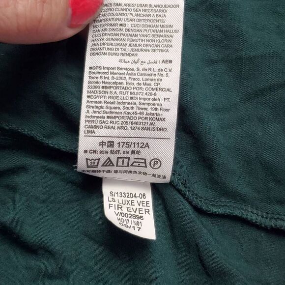 Old Navy Luxe Long Sleeve V-Neck Tee XL Tall Fir Green Soft Stretch Rayon Top - Picture 6 of 7